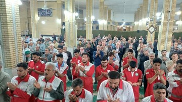 تصاویر/ اقامه نماز عبادی سیاسی جمعه در زرندیه