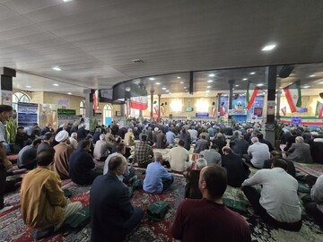 تصاویر / اقامه نماز جمعه در تویسرکان