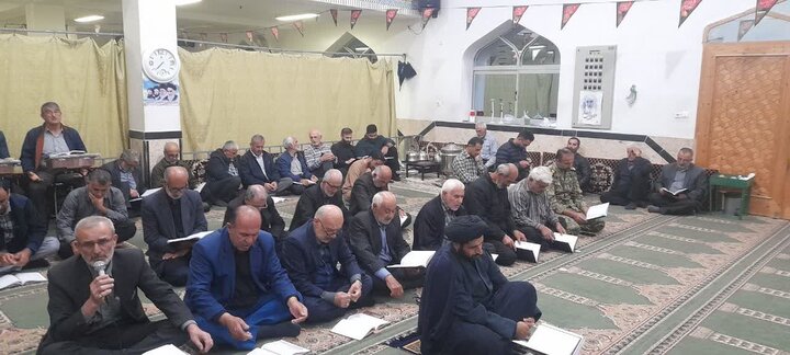 تصاویر/ برگزاری سالگرد شهادت شهدای خانطومان در مسجد اعظم لاریم