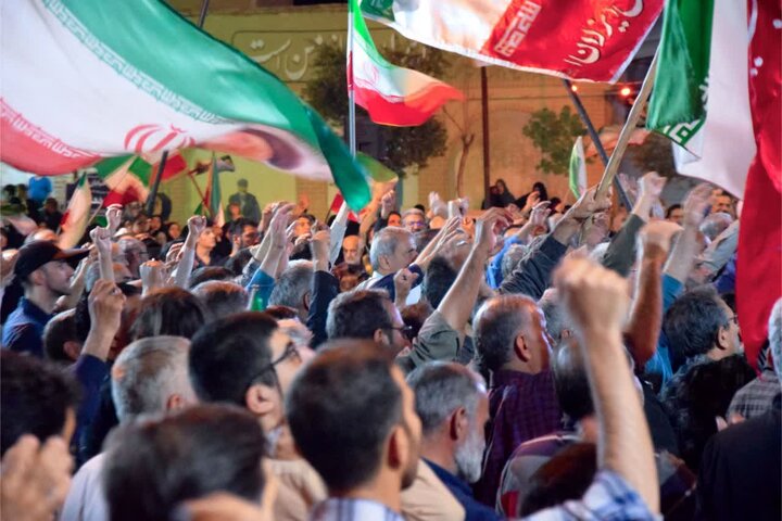 تصاویر/موج شصت و هشتم میدان داری مردم مبعوث آران و بیدگل