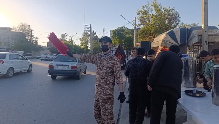 تصاویر/ استمرار فعالیت موکب مدرسه علمیه امام خامنه ای ارومیه