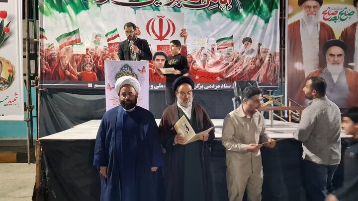 تصاویر/ تقدیر از دانش آموزان شرکت کننده در حفظ سوره فتح در تجمعات شبانه شهر جم