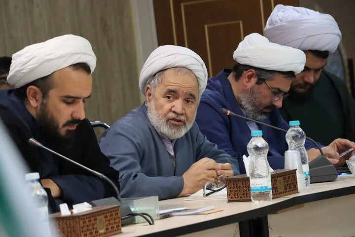 تصاویر/ نخستین نشست تعالی مدیران و روسای تبلیغات اسلامی آذربایجان شرقی