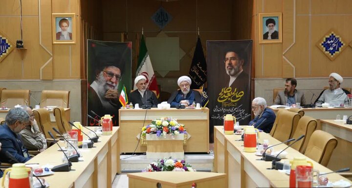 ایران اسلامی «جزیره ثبات» آمریکا را به آتش کشید