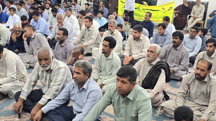 تصاویر/ اقامه نمازجمعه شهر ریگان