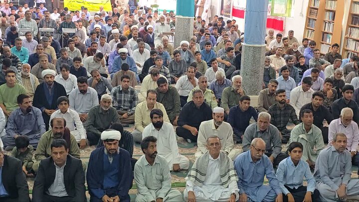 تصاویر/ اقامه نمازجمعه شهر ریگان