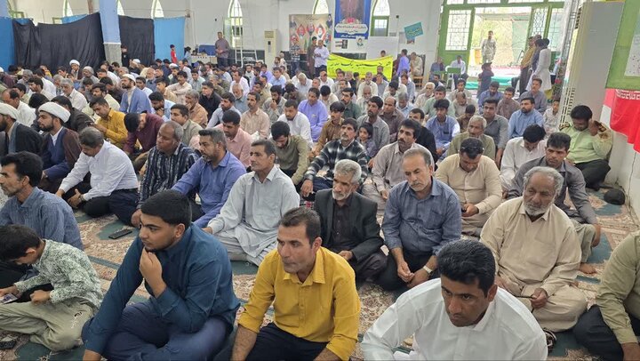 تصاویر/ اقامه نمازجمعه شهر ریگان