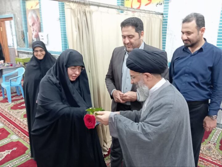 تصاویر/ اقامه باشکوه نماز جمعه جویبار به امامت حجت الاسلام محمدی در هجدهم اردیبهشت