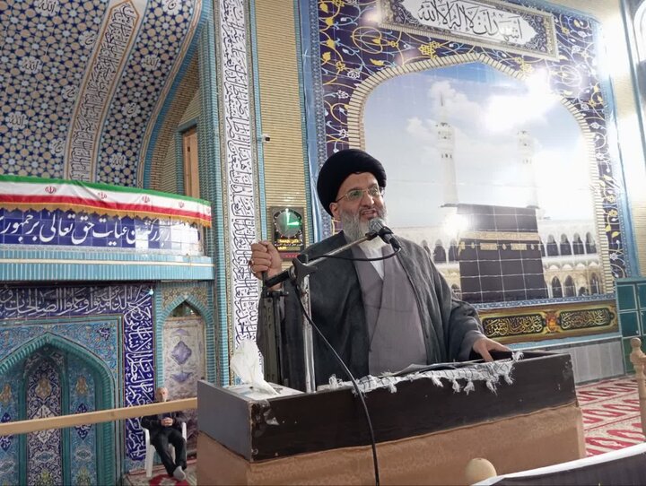 تصاویر/ اقامه باشکوه نماز جمعه جویبار به امامت حجت الاسلام محمدی در هجدهم اردیبهشت