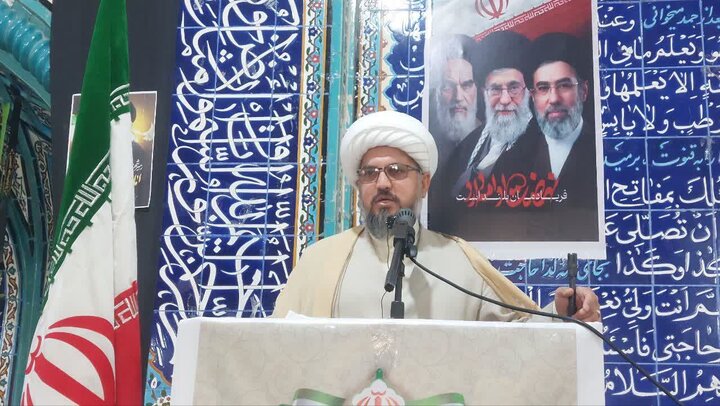 تصاویر/ اقامه نمازجمعه شهر فهرج