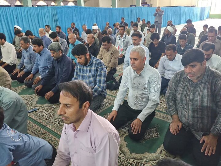 تصاویر/ اقامه نمازجمعه شهر عنبرآباد
