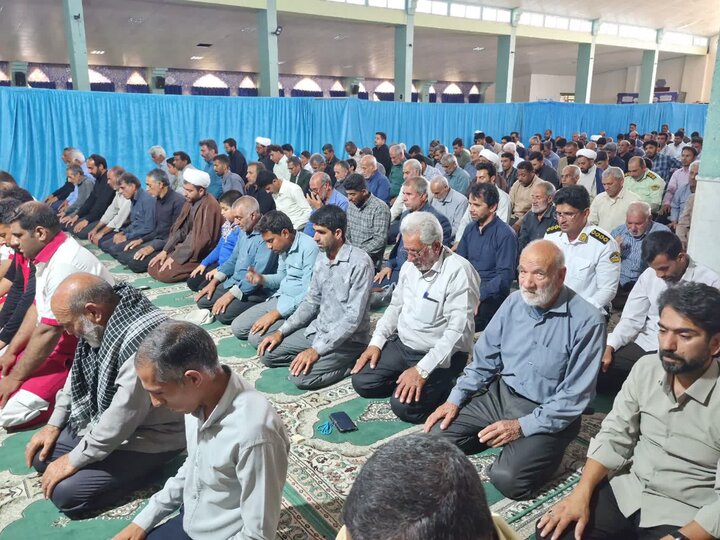 تصاویر/ اقامه نمازجمعه شهر عنبرآباد