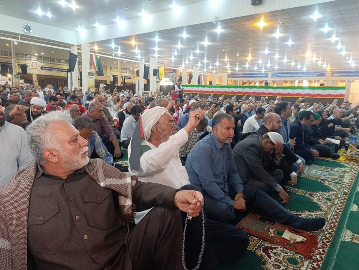 نمازجمعه امروز شهر بوشهر به روایت تصاویر