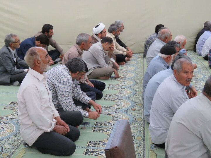 تصاویر/ اقامه نمازجمعه امین‌شهر