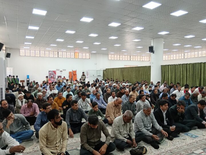 تصاویر/ اقامه نمازجمعه شهر رودبارجنوب