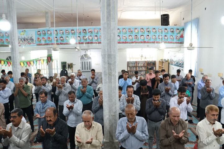 تصاویر/ اقامه نمازجمعه شهر نودژ