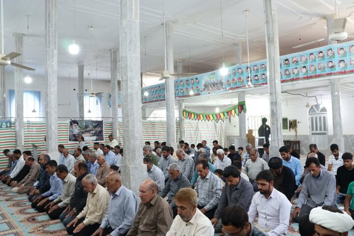 تصاویر/ اقامه نمازجمعه شهر نودژ
