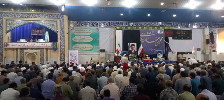 تصاویر/ آیین عبادی سیاسی نماز جمعه شهرستان زابل