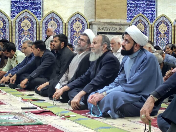 تصاویر/ اقامه نمازجمعه شهر بم