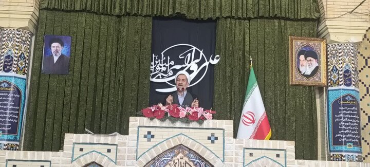 تصاویر/ اقامه نمازجمعه شهر ماهان