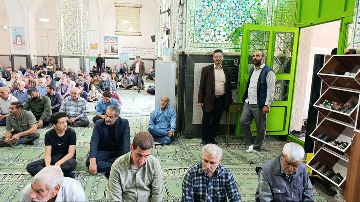 تصاویر/ اقامه نمازجمعه شهر بردسیر