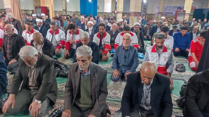 تصاویر/اقامه نماز جمعه الیگودرز