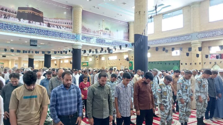 نماز جمعه کنگان به روایت تصویر
