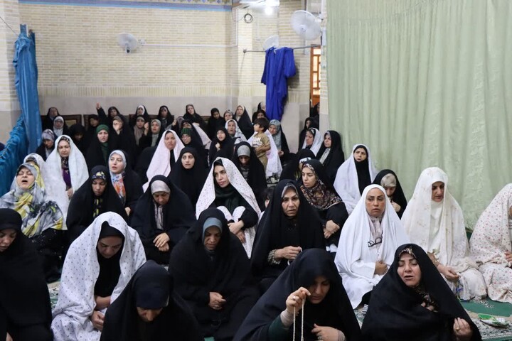 نماز جمعه عالی‌شهر به روایت تصویر