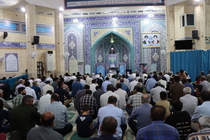 نماز جمعه عالی‌شهر به روایت تصویر