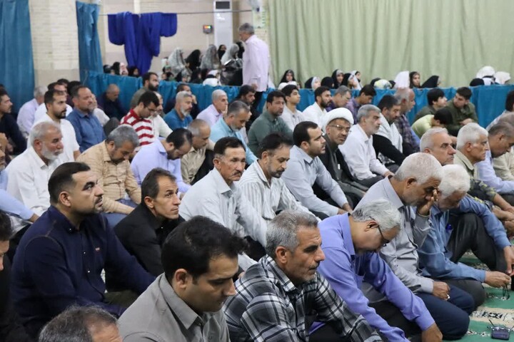 نماز جمعه عالی‌شهر به روایت تصویر