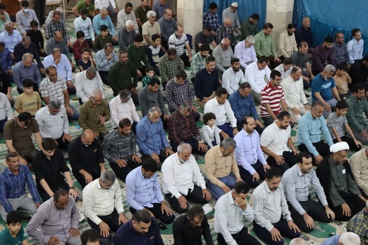 نماز جمعه عالی‌شهر به روایت تصویر