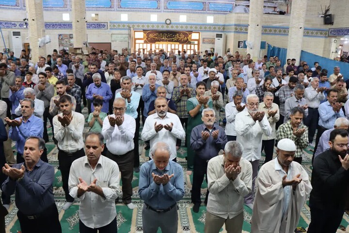 نماز جمعه عالی‌شهر به روایت تصویر