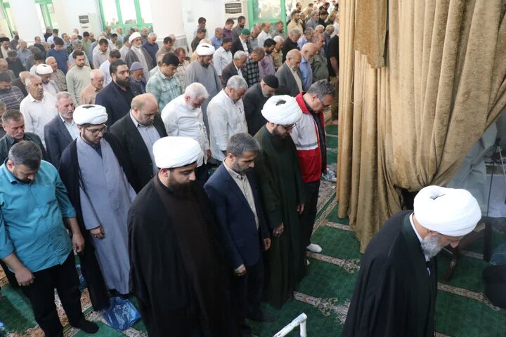 تصاویر/ اقامه نماز جمعه در قرچک