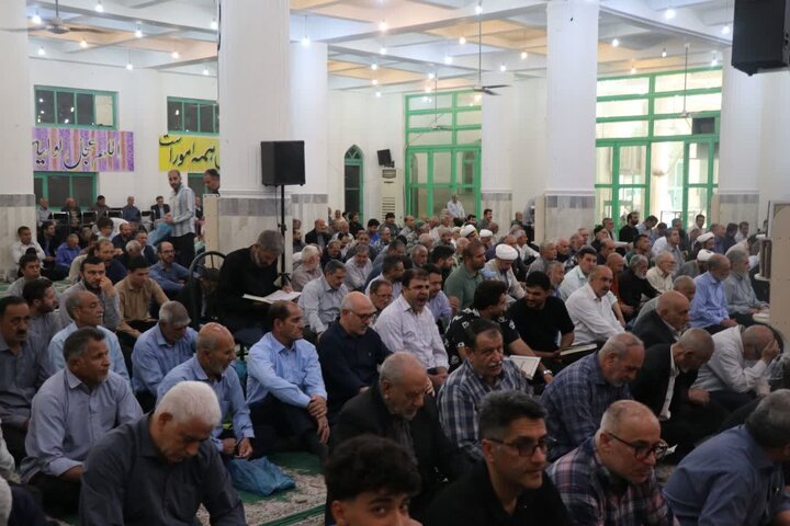 تصاویر/ اقامه نماز جمعه در قرچک