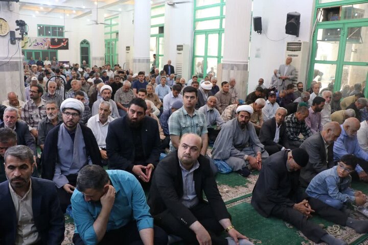 تصاویر/ اقامه نماز جمعه در قرچک