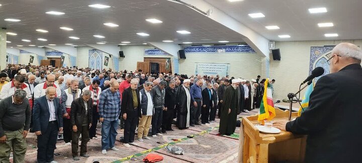 تصاویر/ اقامه نماز جمعه 18 اردیبهشت تنکابن