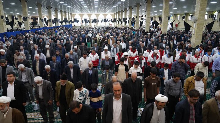 تصاویر/ اقامه نماز جمعه شهرستان خوی