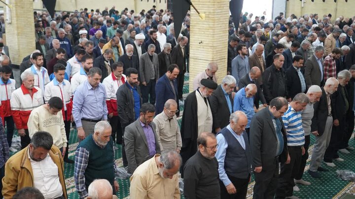 تصاویر/ اقامه نماز جمعه شهرستان خوی
