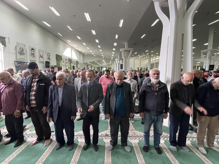 تصاویر/ اقامه نماز جمعه 18 اردیبهشت نوشهر