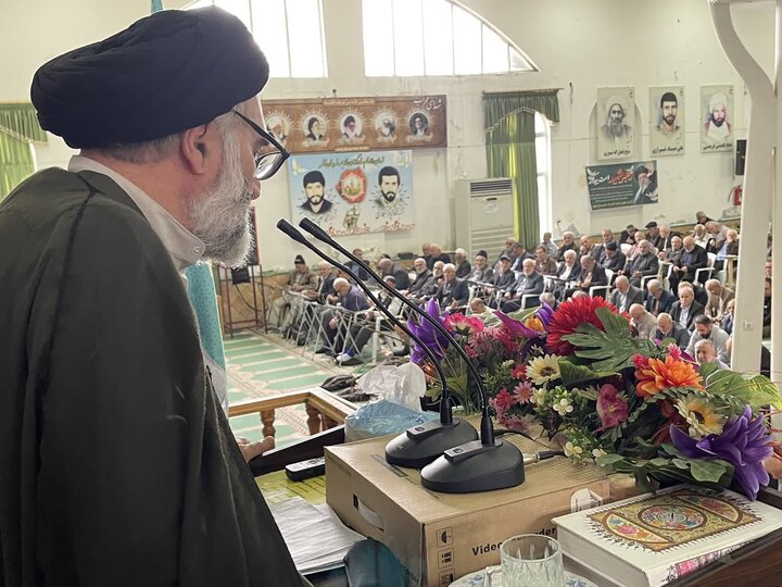 تصاویر/ اقامه نماز جمعه 18 اردیبهشت نوشهر