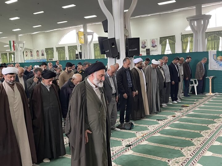 تصاویر/ اقامه نماز جمعه 18 اردیبهشت نوشهر