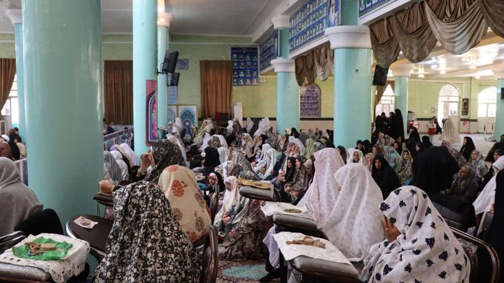 تصاویر/ اقامه نماز جمعه تکاب