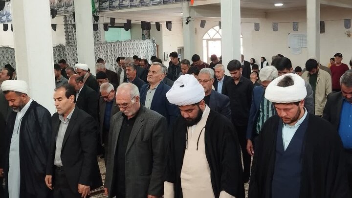 تصاویر/ اقامه نماز جمعه باروق