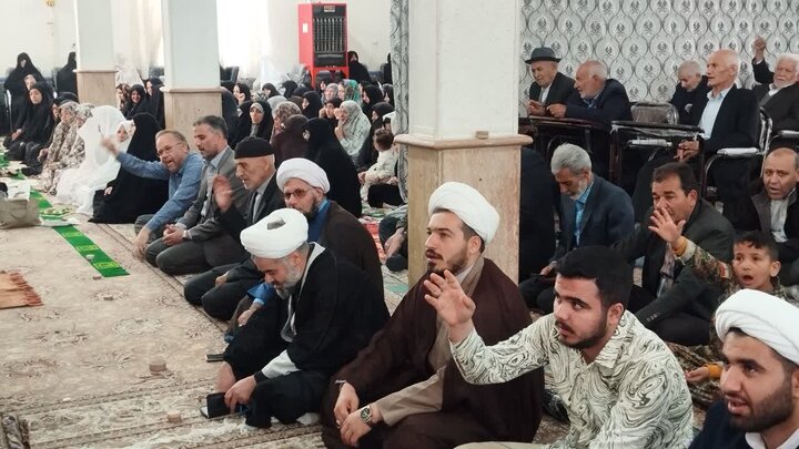 تصاویر/ اقامه نماز جمعه باروق