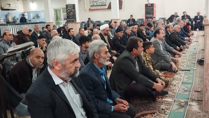 تصاویر/ اقامه نماز جمعه باروق