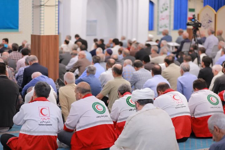 تصاویر/ اقامه نماز جمعه در ساوجبلاغ