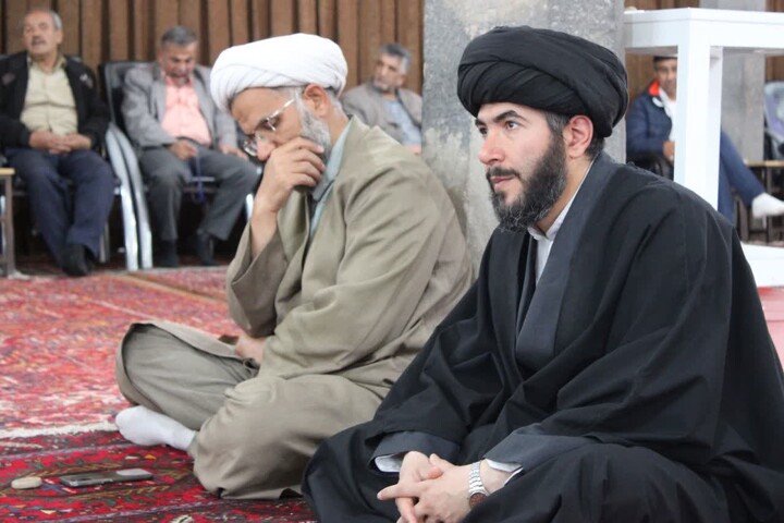 تصاویر/ اقامه نمازجمعه شهر تسوج