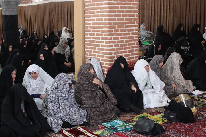 تصاویر/ اقامه نمازجمعه شهر تسوج