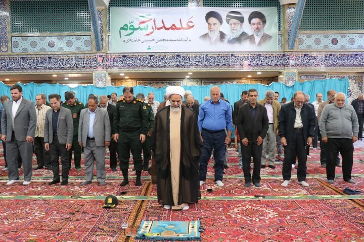 تصاویر/ اقامه نمازجمعه شهر جلفا