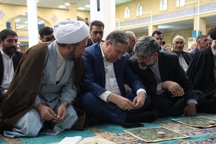 تصاویر/ برگزاری آیین عبادی و سیاسی نماز جمعه ارومیه